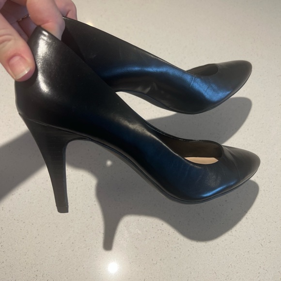 Franco Sarto classic black pumps size 8 1/2 - Picture 4 of 14